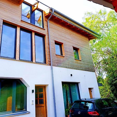 Apartment Unterm Dach Mit Kleinem Seeblick Münsing Exteriör bild